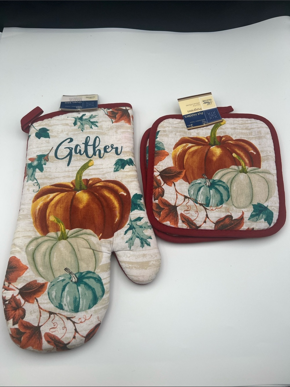 Home Collection Pumpkin Oven Mitt and Pot Holder Set - Orange & Teal